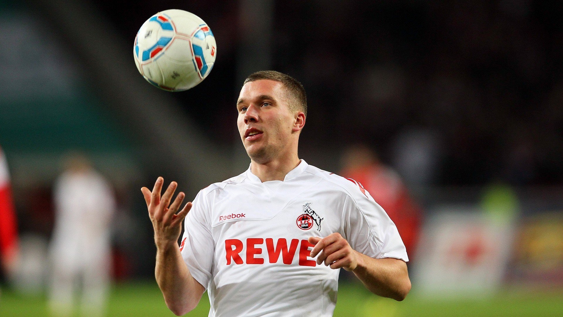 世界排名争夺战焦点战,马利亚竞技提前终结悬念,比利亚雷亚尔黯然失色